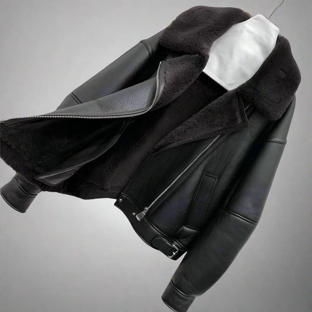 Warm leather jacket with high quality shearling