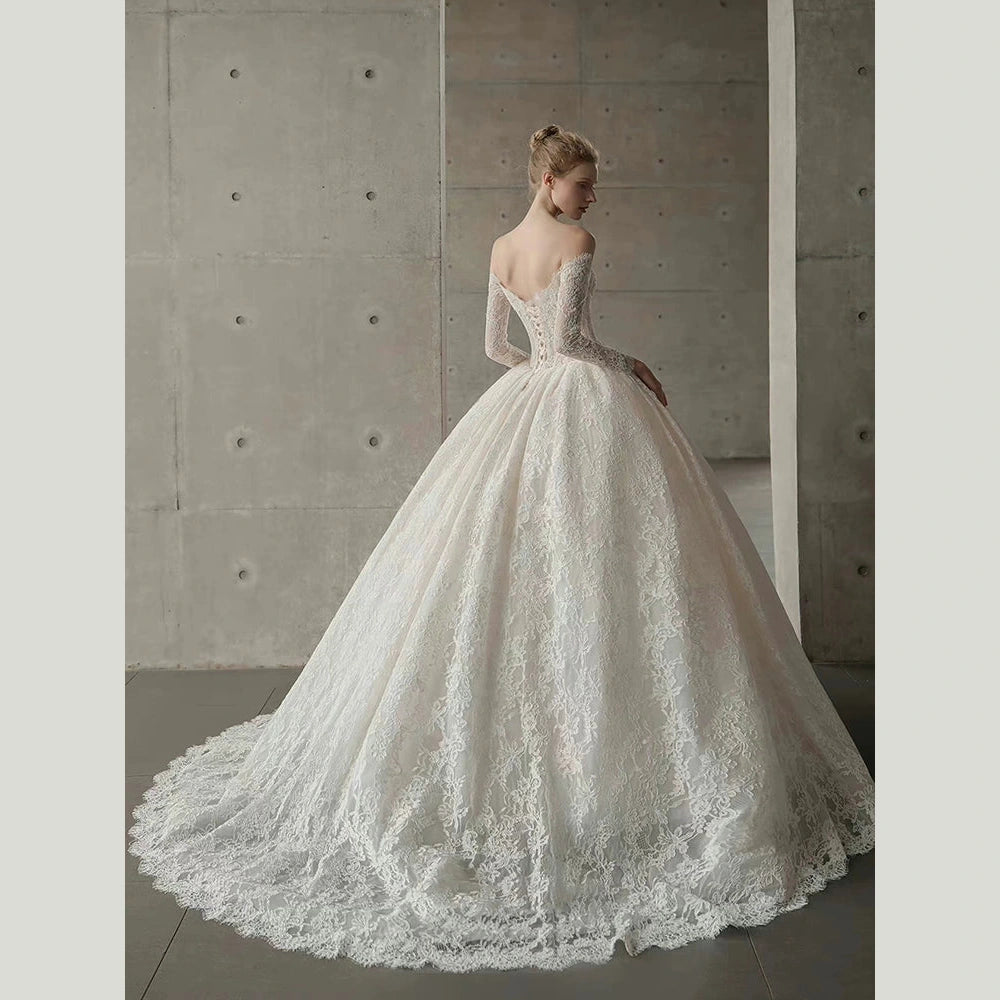 lace wedding dress