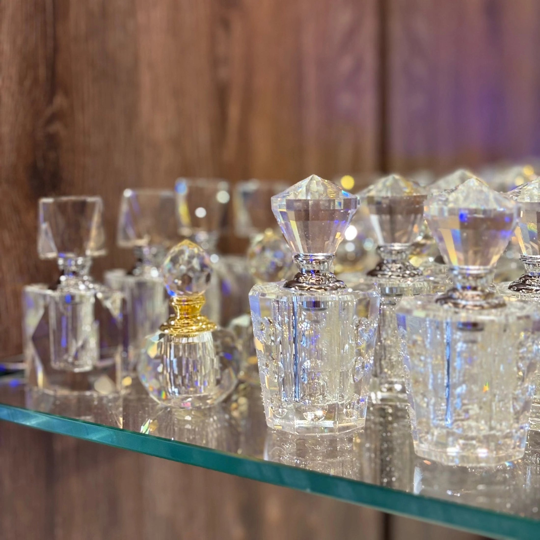 Elixir of Purity – Musk, Oud & Lavender Perfume in Cut Crystal