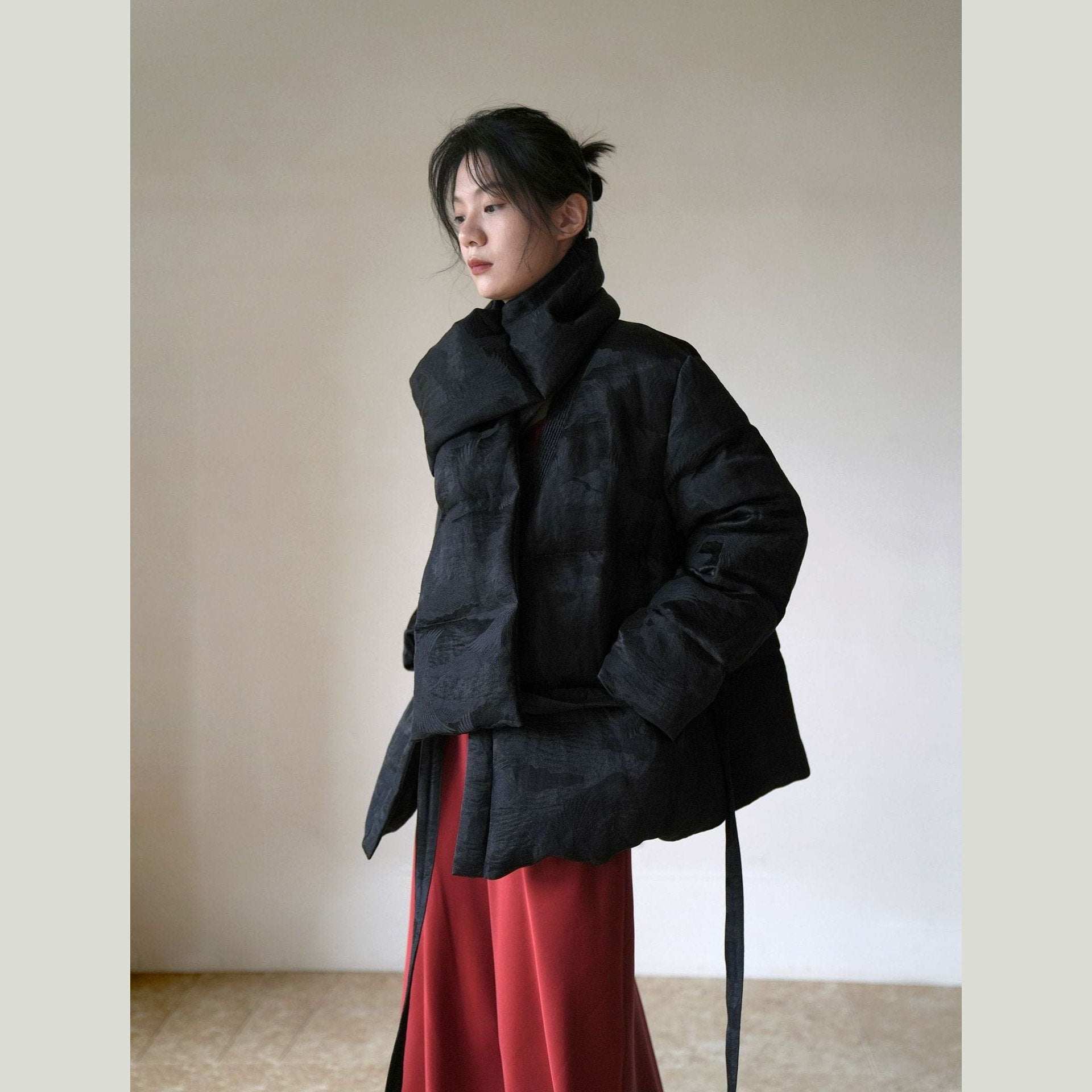 Satin Jacquard Down Jacket & Scarf – Sculptural Warmth, Limited Edition