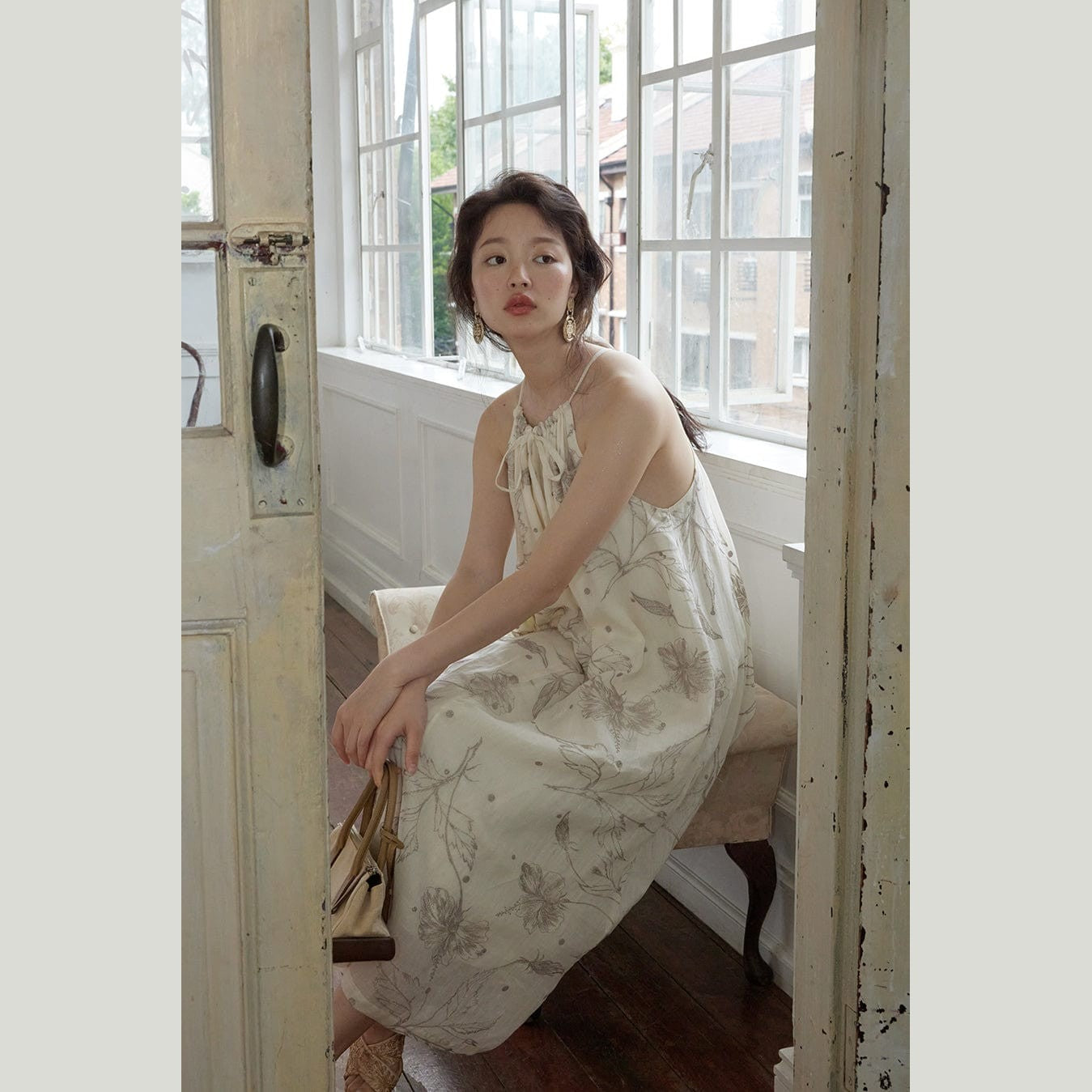Hibiscus Embroidered Ramie Dress – Pure Natural Fiber, Limited Edition