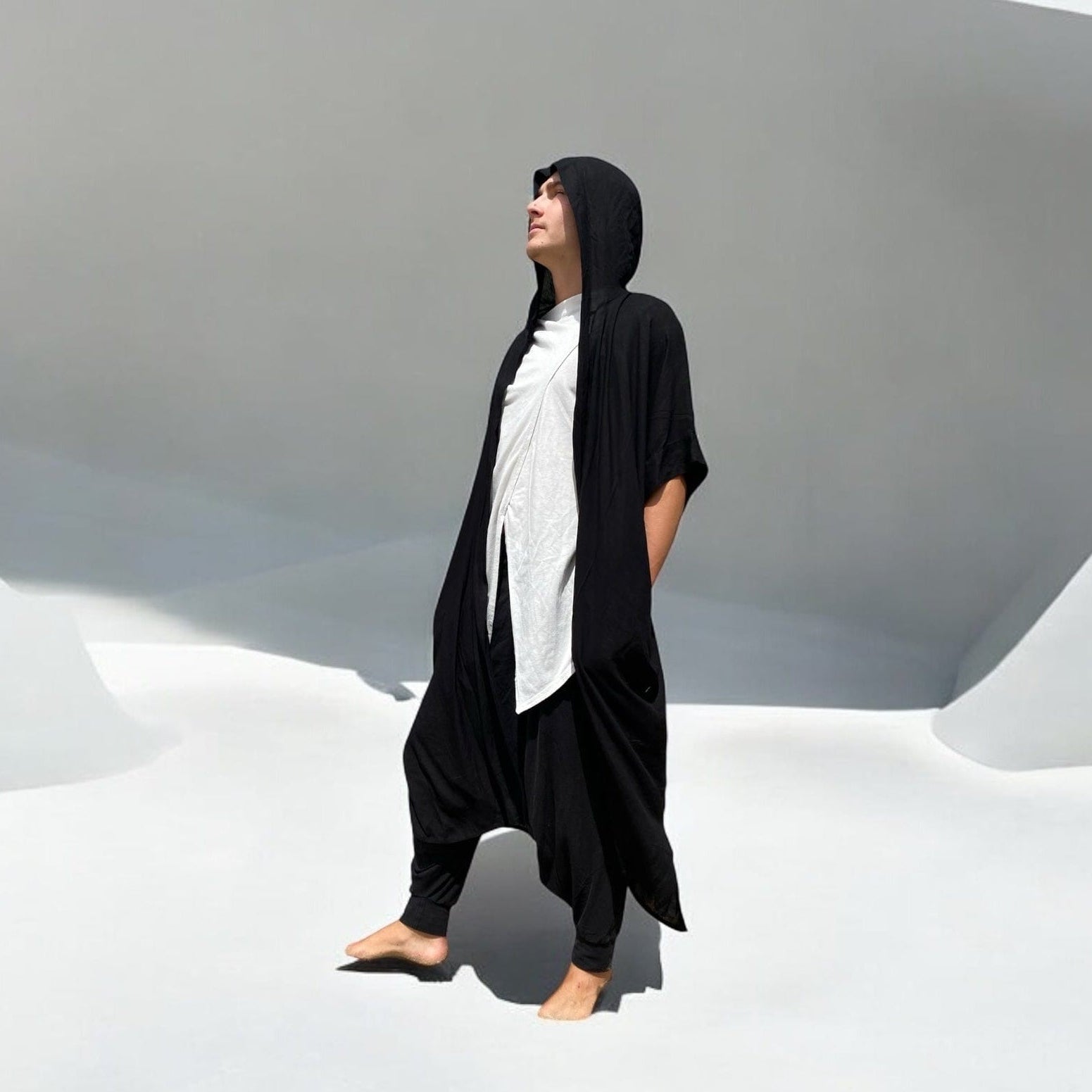Wandering Monk Kimono – Ethical Artwear in Motion