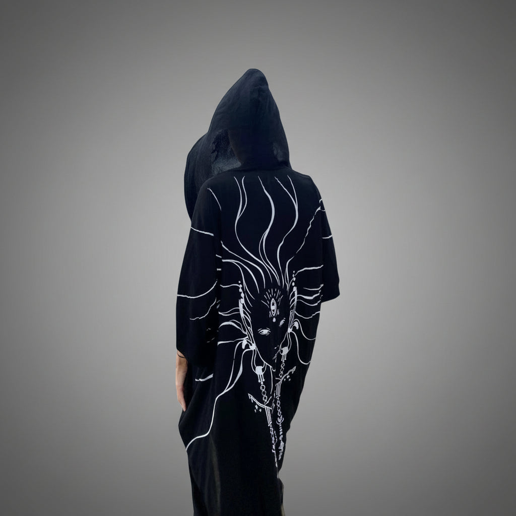 Wandering Monk Kimono – Ethical Artwear in Motion