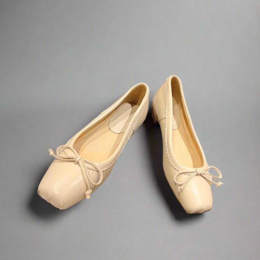Soft, supple nappa leather ballet shoes, designed for effortless sophistication.