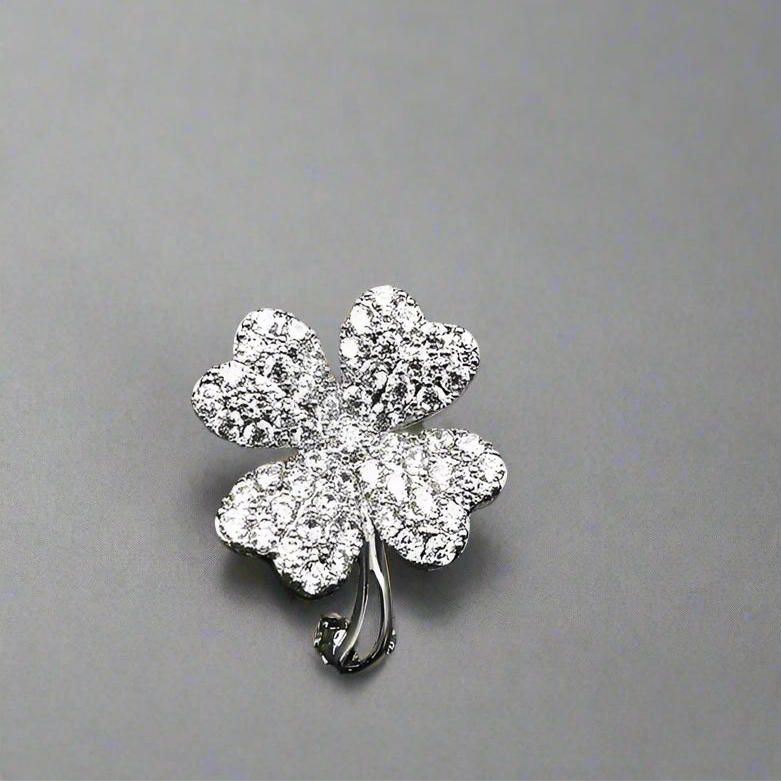 vintage four leaf clover brooch