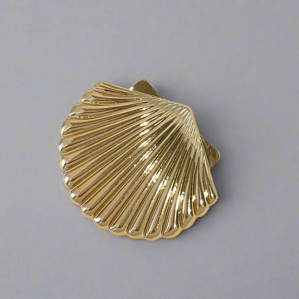 gold shell hair clip