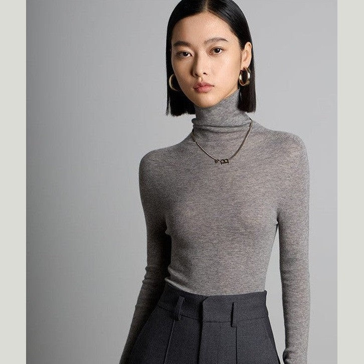 Seamless Cashmere-Silk Turtleneck - Second-Skin Softness, Elevated for Motion