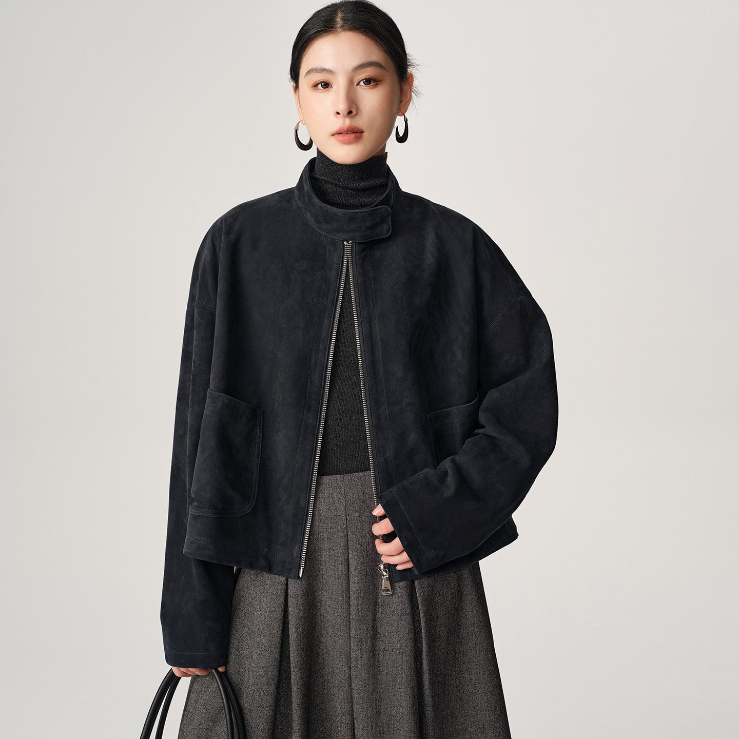 Cropped sheepskin suede jacket, raglan shoulder