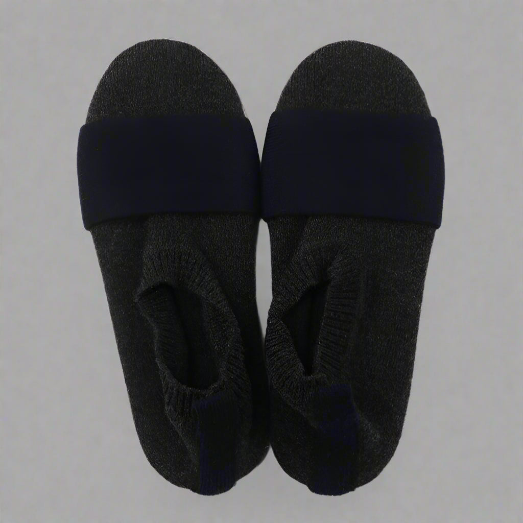 Cashmere slippers with a ribbed knit heel