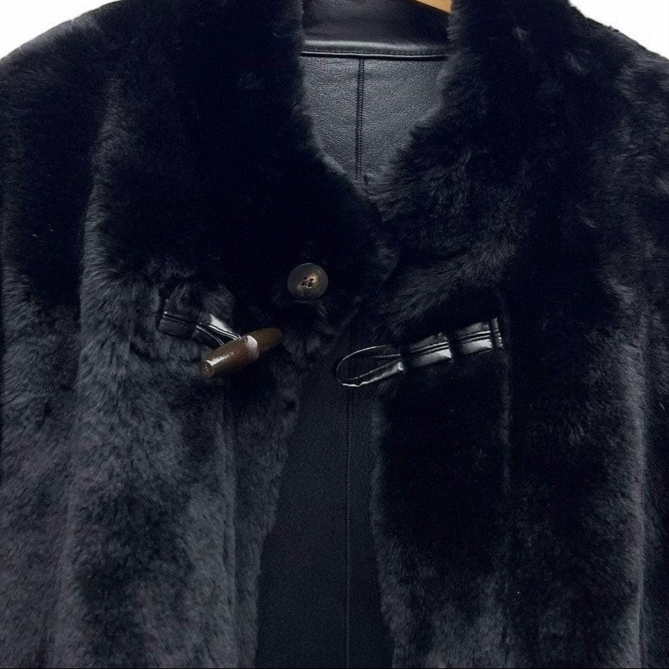 Full-Length Sheepskin Fur Coat - Timeless Craftsmanship, Elevated Warmth