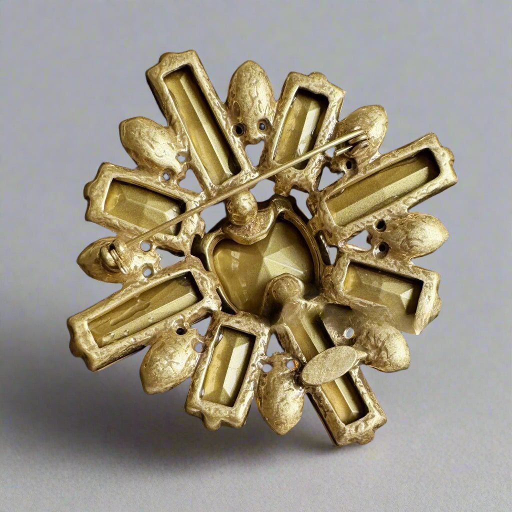 Rock Sugar Vintage Brooch with Freshwater Pearls