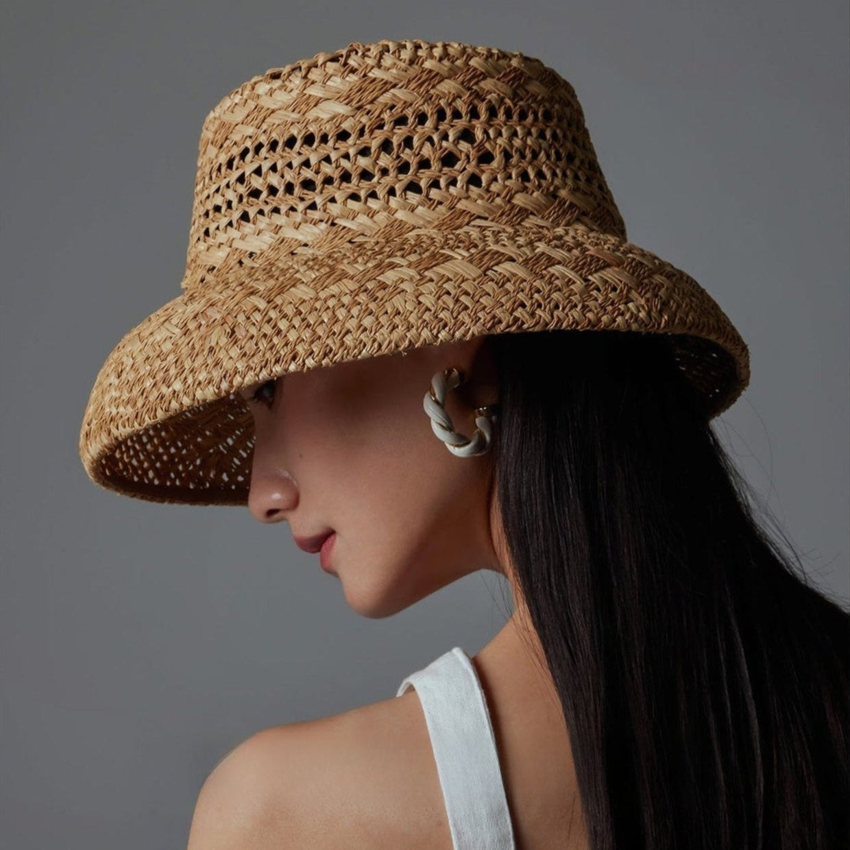wide brim straw suns hat for women