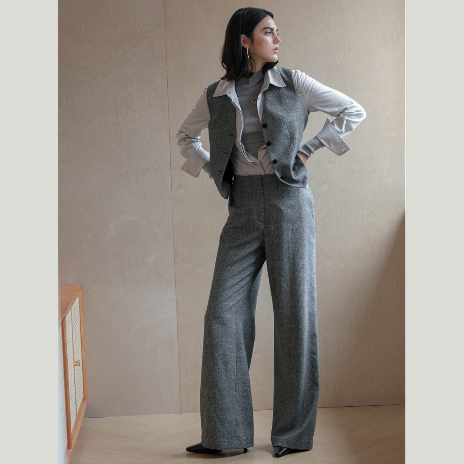 women's grey suit set​