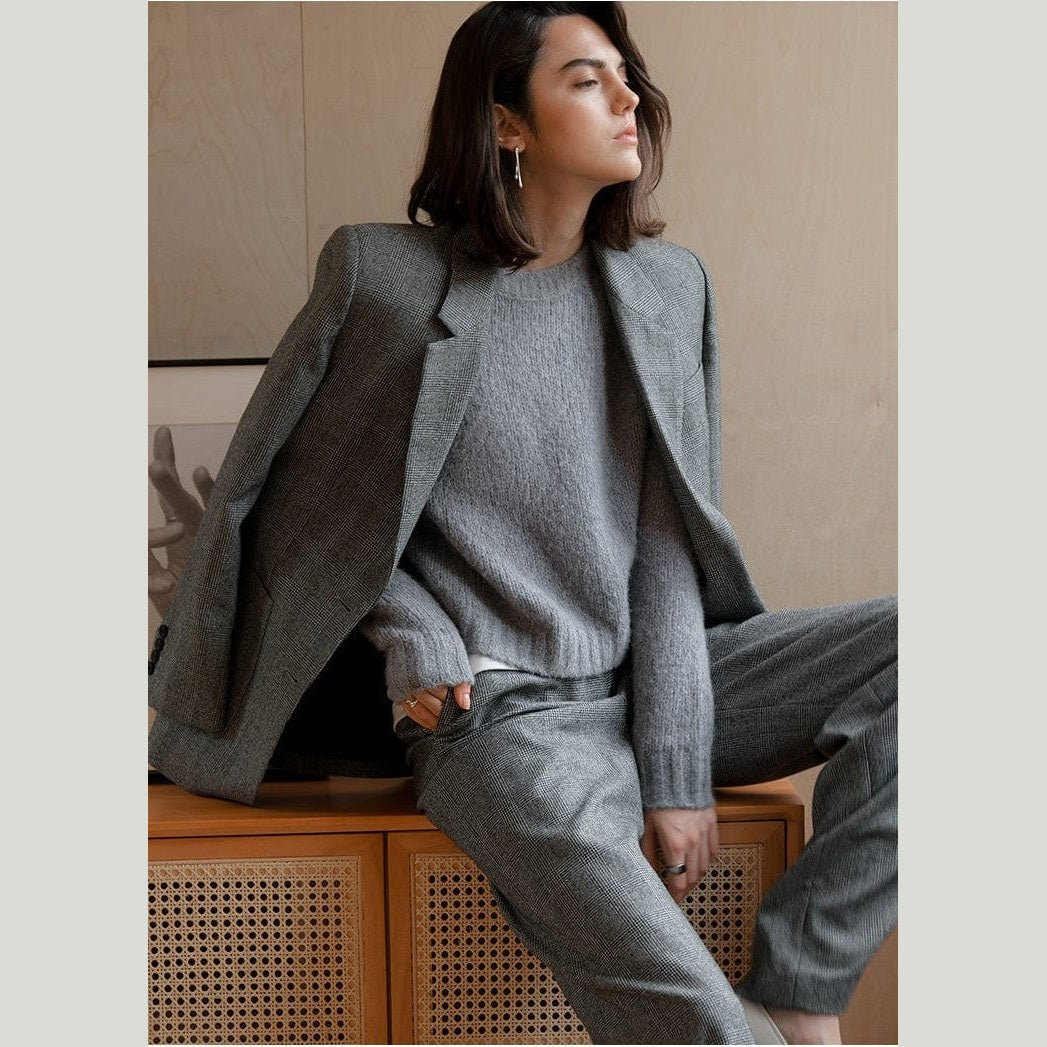 women's grey suit set​