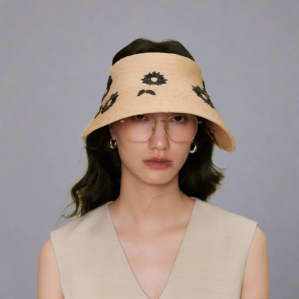 straw visor